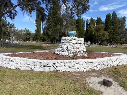 Oaklawn Cemetery