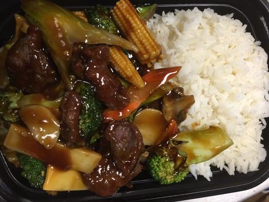 beef mix veg combo with white rice