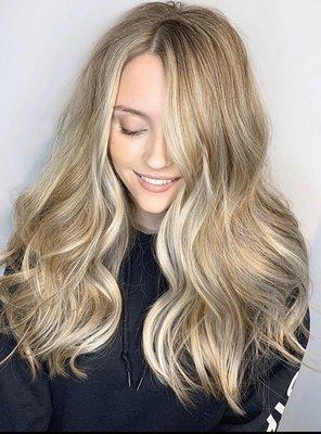 Blonding, balayage