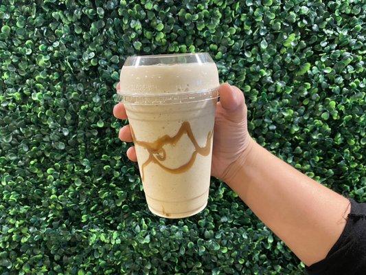 Glazed Caramel Roll Shake