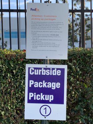 Curbside Pick-Up (call (310) 605-4600 & an agent will bring your package, or you can ask them to deliver to a closer FedEx shop)