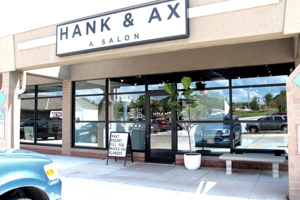 Welcome to Hank & Ax A Salon!