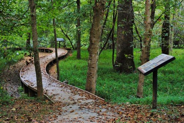 Boardwalk along Textile Heritage Trail