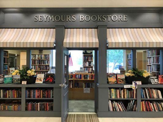 Seymour's Bookstore located in the lobby of the Ponte Vedra Beach Branch Library,