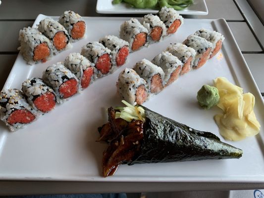 Spicy Maki Combo; Eel cucumber hand roll