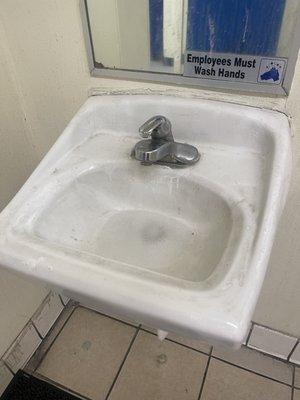 The sink to wash hands. But toooo dirty To touch. Disgusting