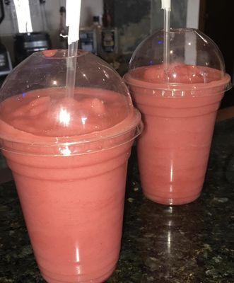 Strawberry Banana Smoothies