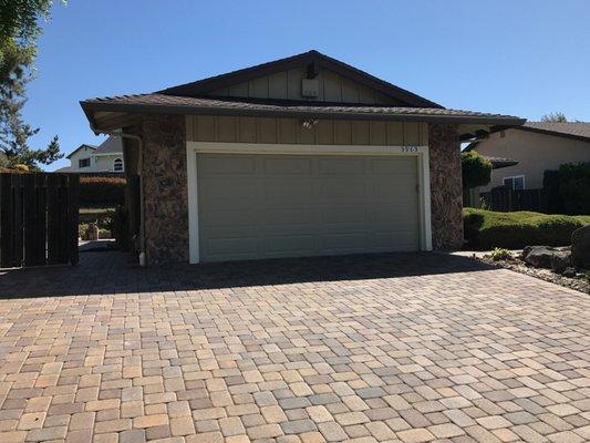 New Cobble Stone Driveway