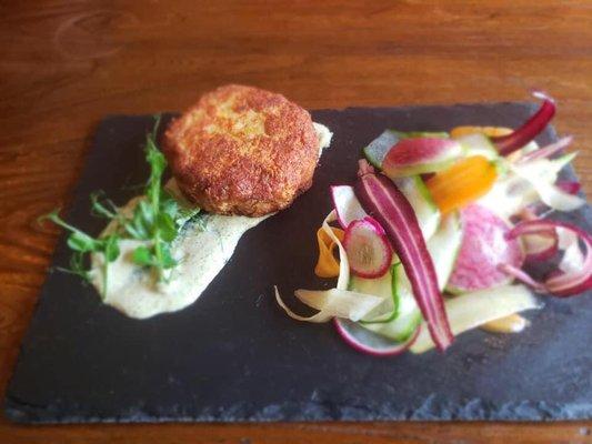 Lump Crab Cake
Lump Crab Meat- Tartar Sauce- Shaved Vegetable Crudité