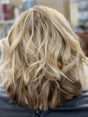 Melted hues of blonde on a fresh cut Lob!