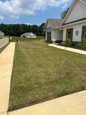 Mow & Go Professional Lawn Maintenance