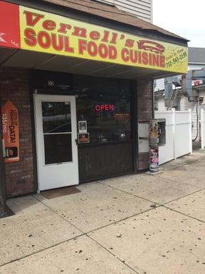 Vernell's Soul Food Cuisine