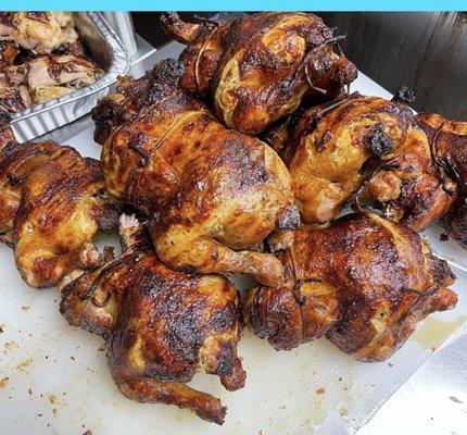 Whole charcoal chicken only  Seasoned with natural herbs