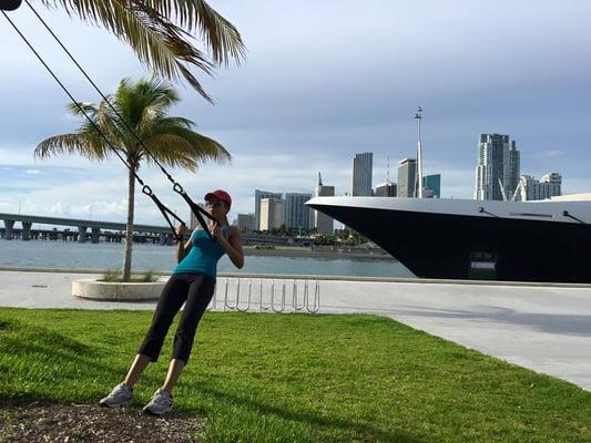 Misshelle demos cross core rows during an outdoor park session