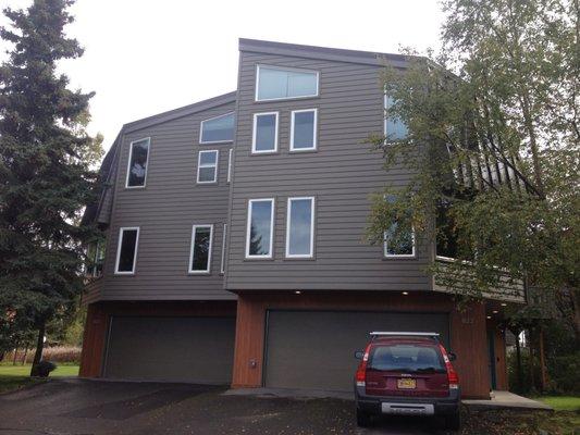 Buccaneer Condos Quality Edge steel on top of Longboards aluminum siding