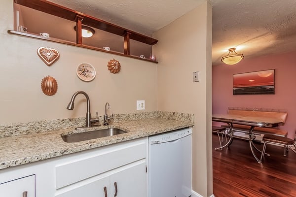 New kitchen counter