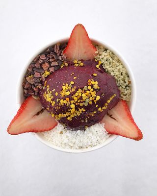 Acai with coconut, cacao, hemp, and bee pollen.