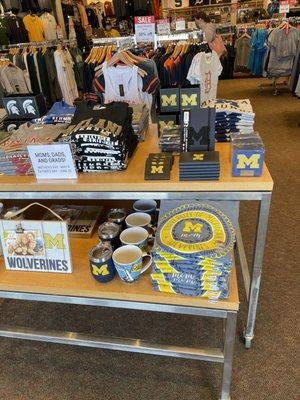 Wolverines cups and shirts