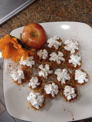 Apple cinnamon cups w vanilla ginger whipped cream