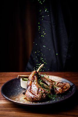 Lamb Lollipop with pistachio avocado dipping