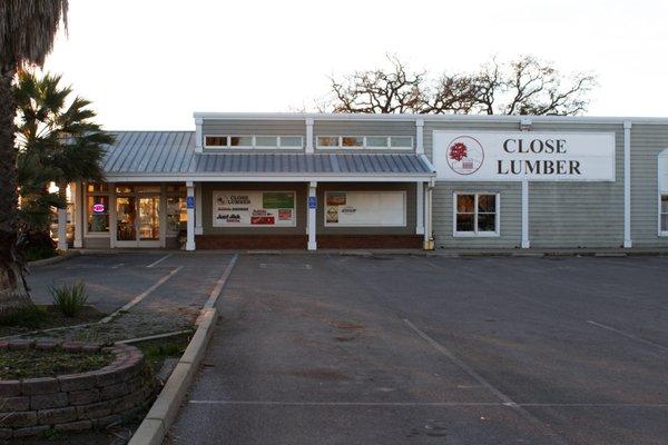 Close Lumber Sutter store entrance