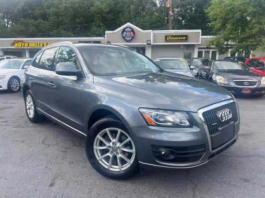 12 Audi Q5 
104,113 miles
$11,990

www.autovalleygroup.com