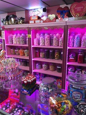 What a cute store. Look at this abundance of sugar!