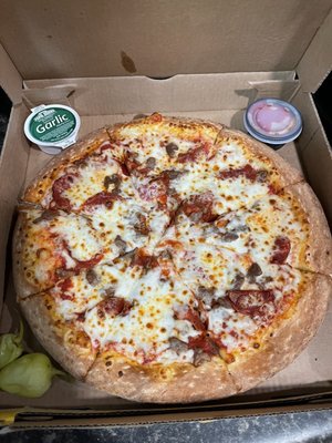 Pepperoni and Beef Medium Original Crust