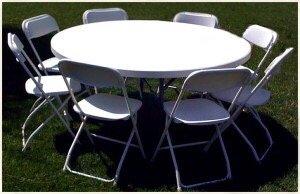 Round and 6 Feet tables and chairs Tablecloths Se habla español