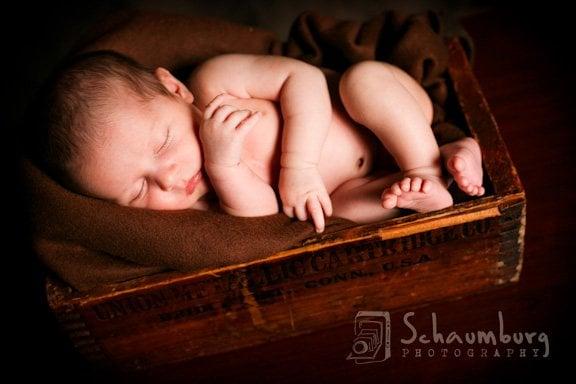 lawrence, ks newborn photographer