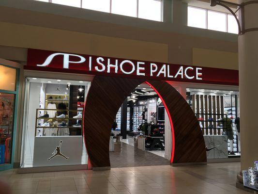 Shoe Palace