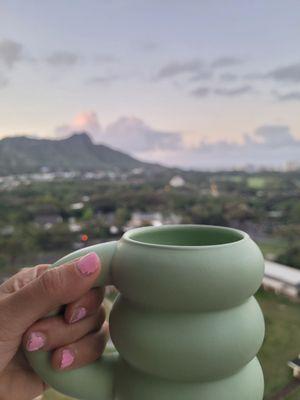 Enjoying a super interesting hawaiian oolong in my new cup from Ami - Mei.