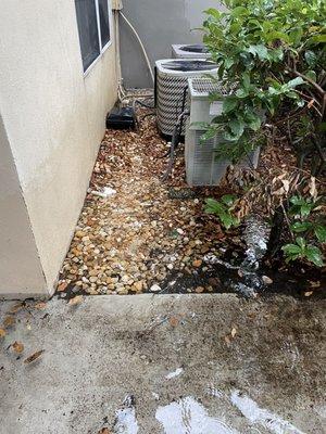 Pipe burst in wall. Flooded bottom apartment. Police had to be called to turn off water because there was no response from maintenance.