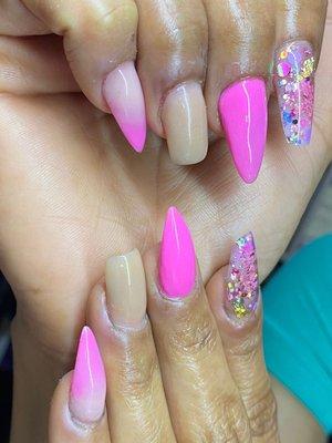 Acrylic color ombré baby boomer encapsulated nails