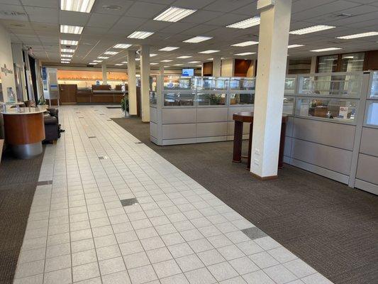 Lobby and bankers desks