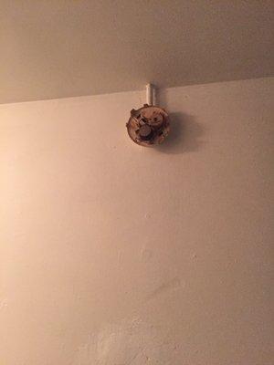 Smoke alarm.