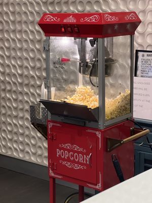 Free pop corn