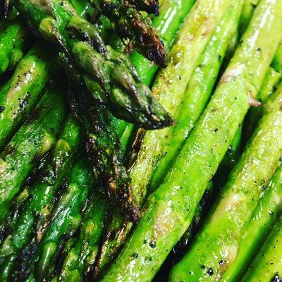 Grilled Asparagus with Ash spice