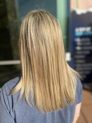 Healthy blonde hair using k18 repair treatment