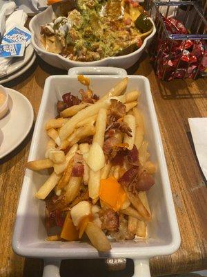 Fries with cheese and bacon