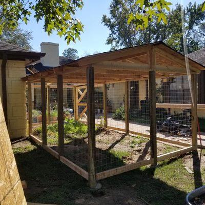 Construí esta casa para un perro pastor alemán