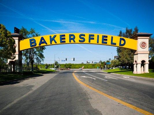 Keeping bakersfield clean!!