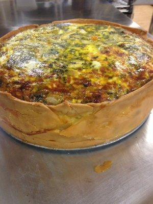 Quiche of spinach, goat cheese, fresh lemon-thyme, sage and shrimp.