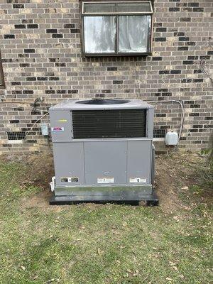 14 SEER Heil Package unit.