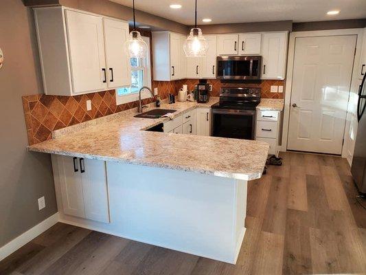 Great Lakes Countertops and Kitchens