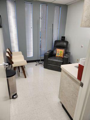 Private IV /Exam Room