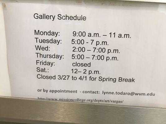 Hours Spring 2017