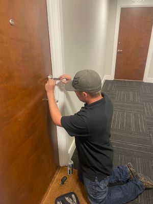 Residential lockout service and key replacement.