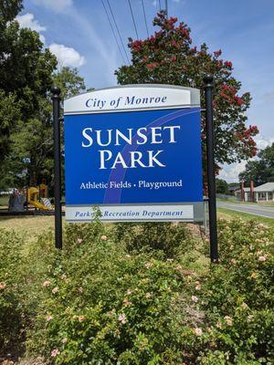 Sunset Park, Monroe