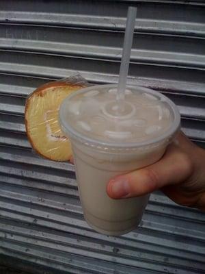 Horlick ice drink with vanilla roll